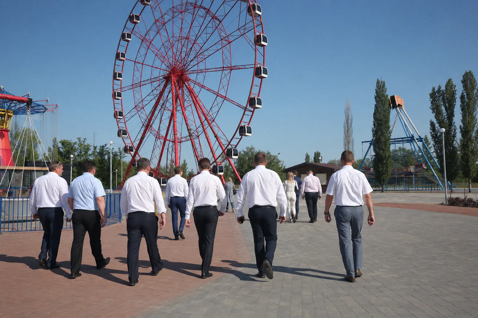 Новые парки развлечений готовятся к приему посетителей в Кургане и Волгограде